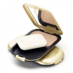 Компактен фон дьо тен Max Factor Facefinity Compact